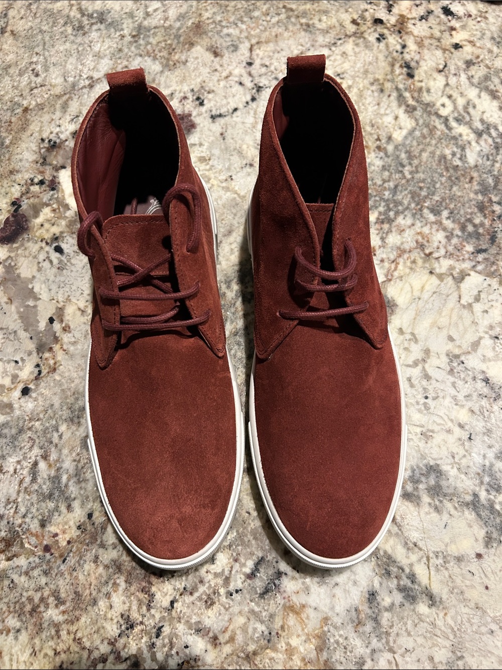 Tod's Limited Edition Men's Suede Chukka Boots in Rust